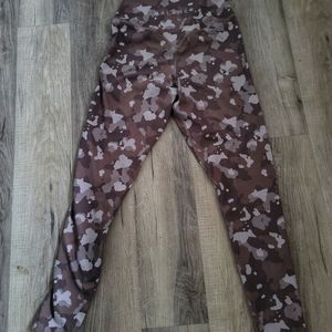Balance Athletica Outlander Ascent Leggings